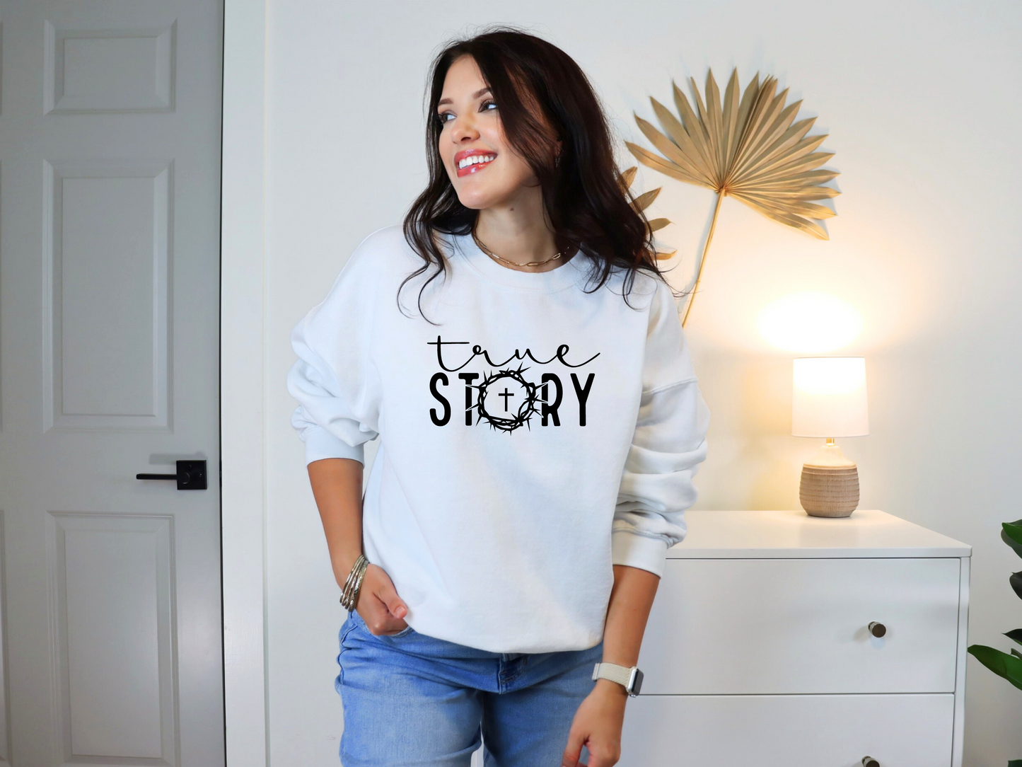 True Story - CREWNECK SWEATSHIRT